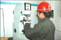 布氏硬度计